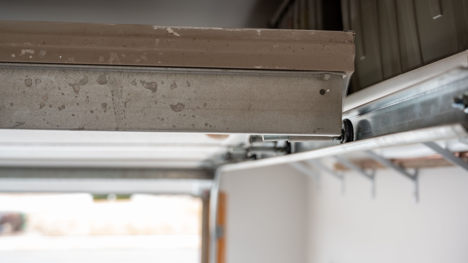 Repairing garage door opener | FixDoor